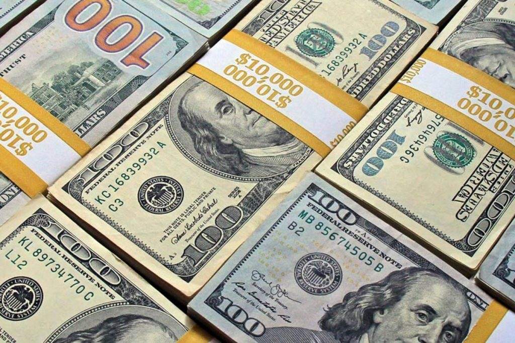 کاهش قیمت دلار