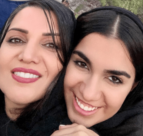 الهام پاوه نژاد