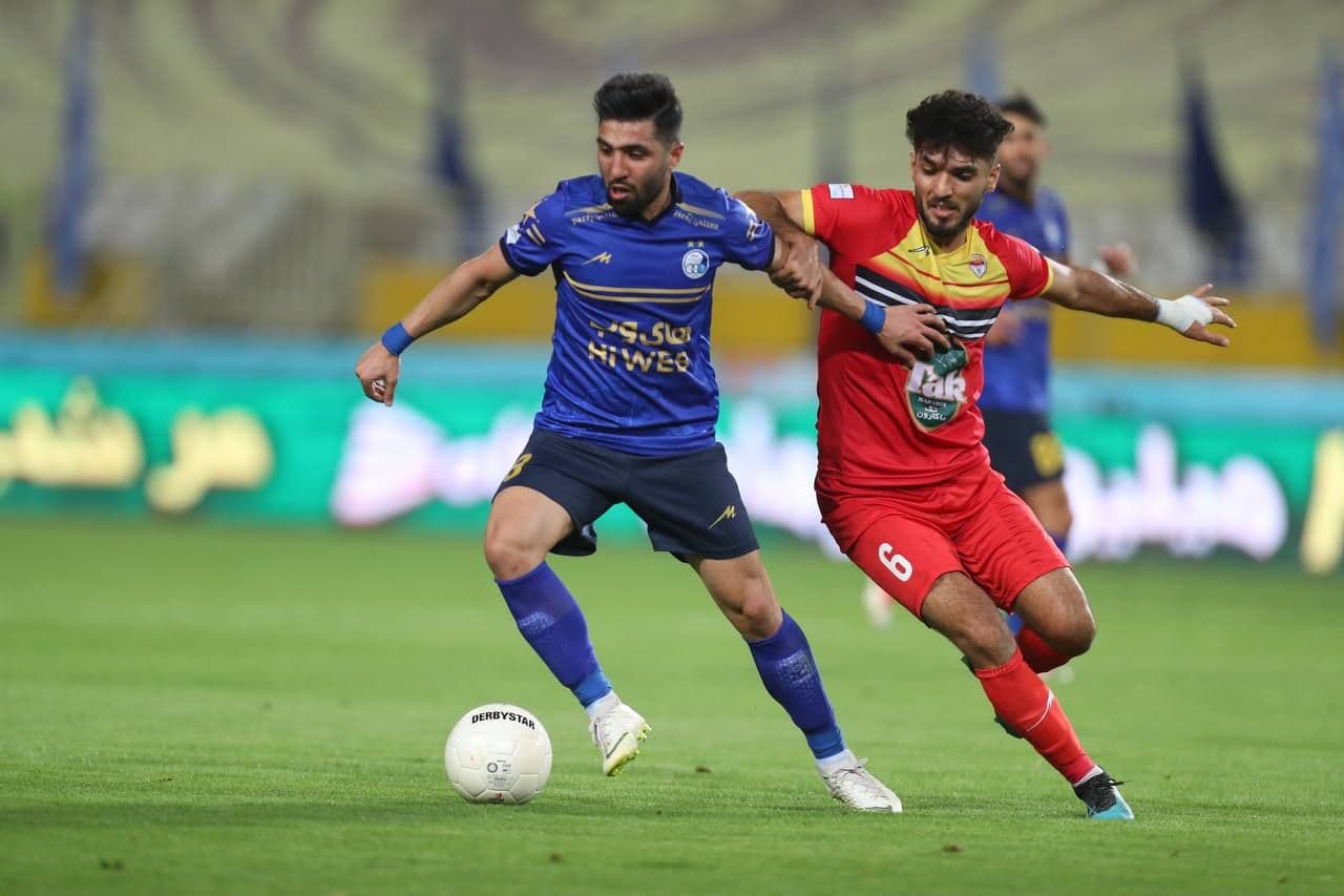 استقلال - فولاد