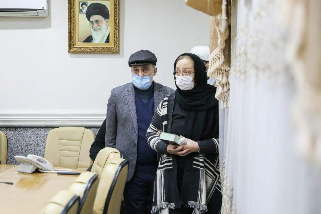 پدر و مادر آرمان