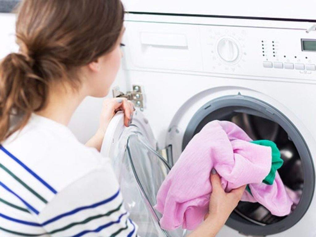 کار کردن با ماشین لباسشویی
