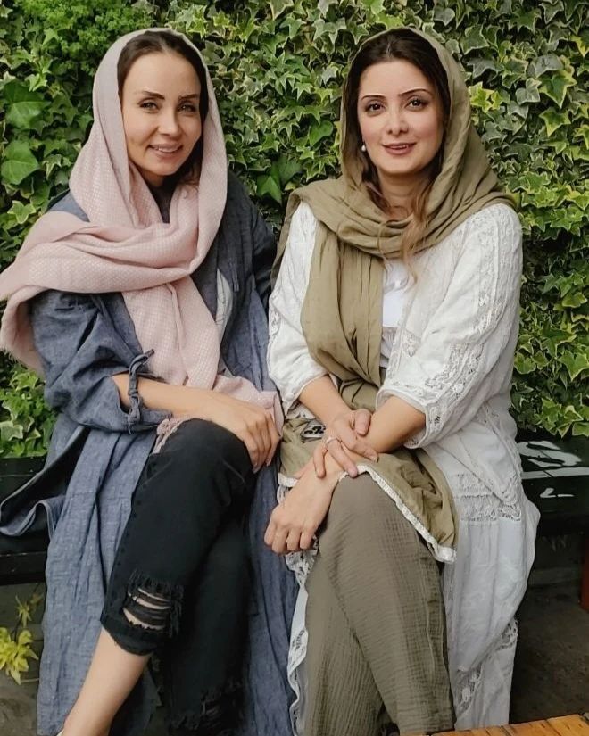 سمیرا سیاح و حدیث فولادوند۱