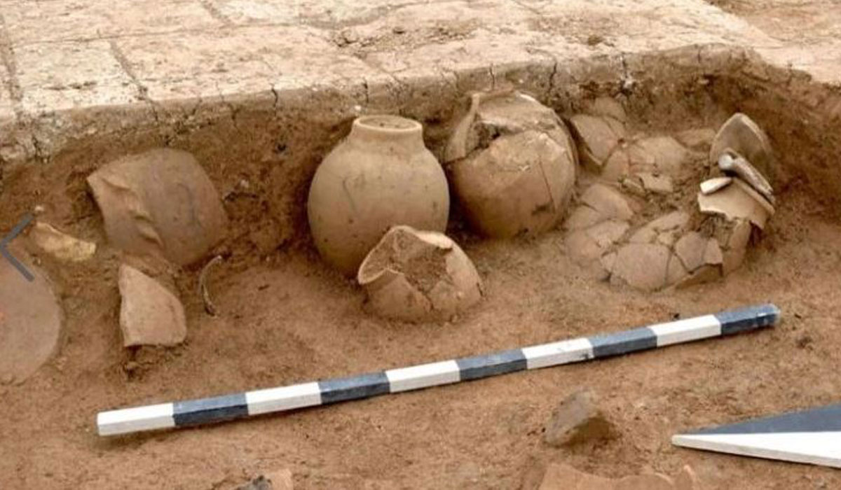 آثار به جا مانده از زاخیکو شهر زیر آب