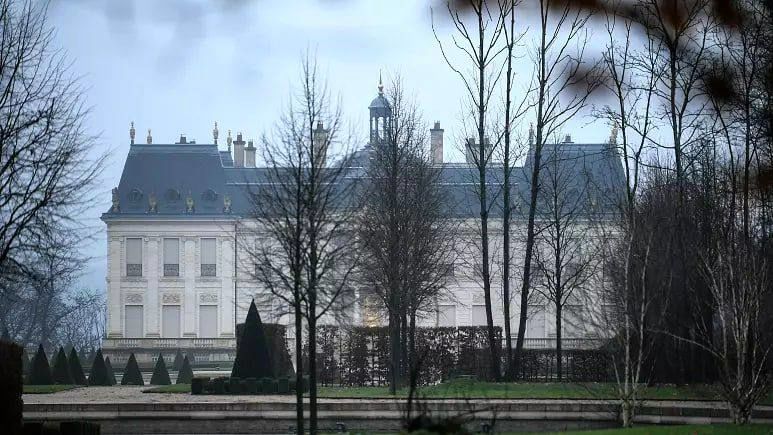 کاخ بن سلمان در پاریس