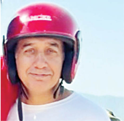 مربی پاراگلایدر