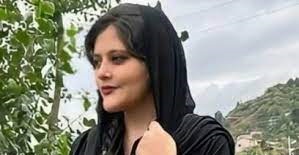 مهسا امینی