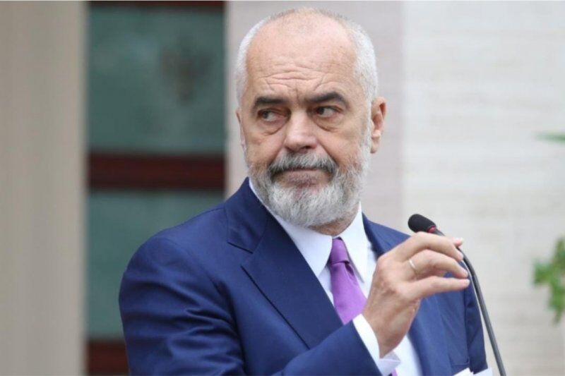نخست‌ وزیر آلبانی