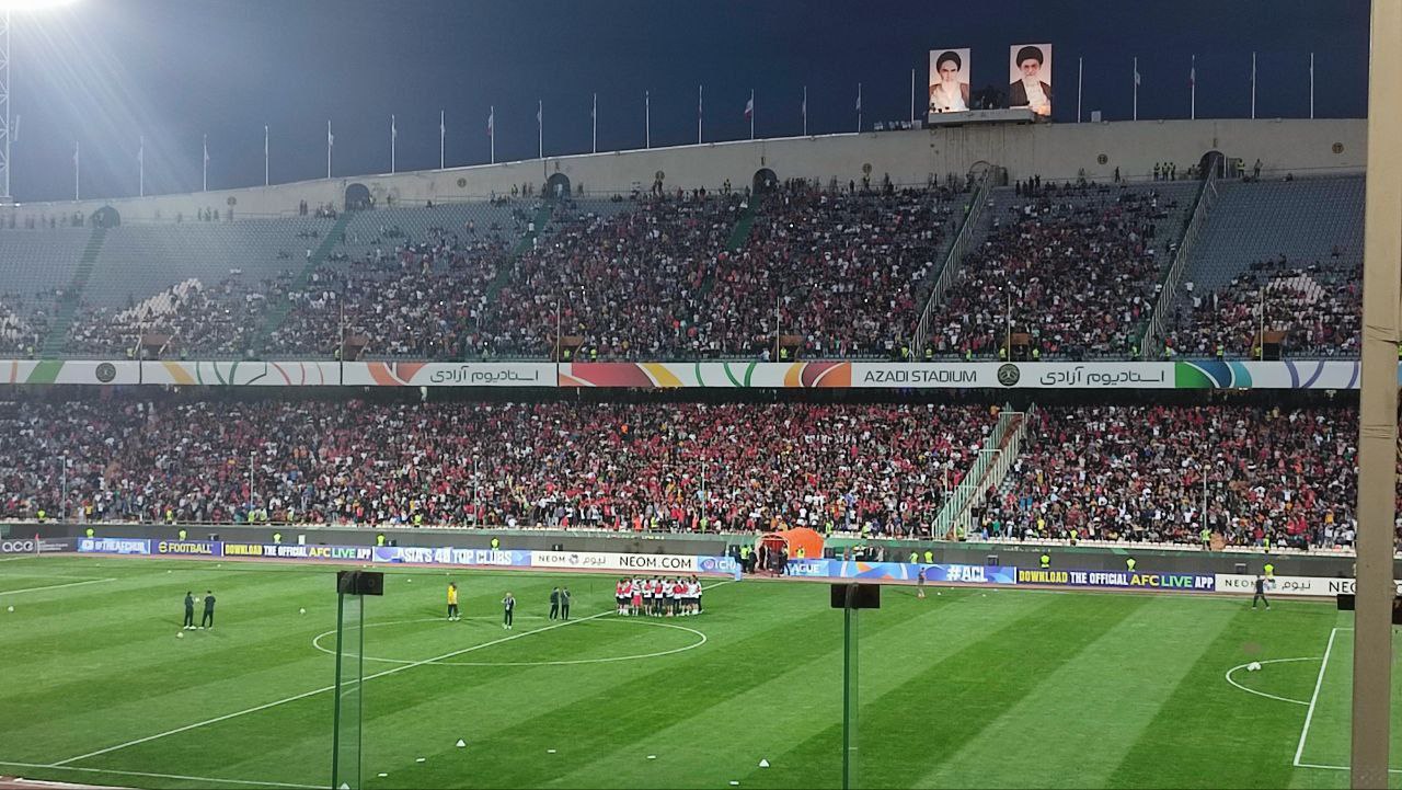 ورزشگاه آزادی دیدار الهلال و نساجی