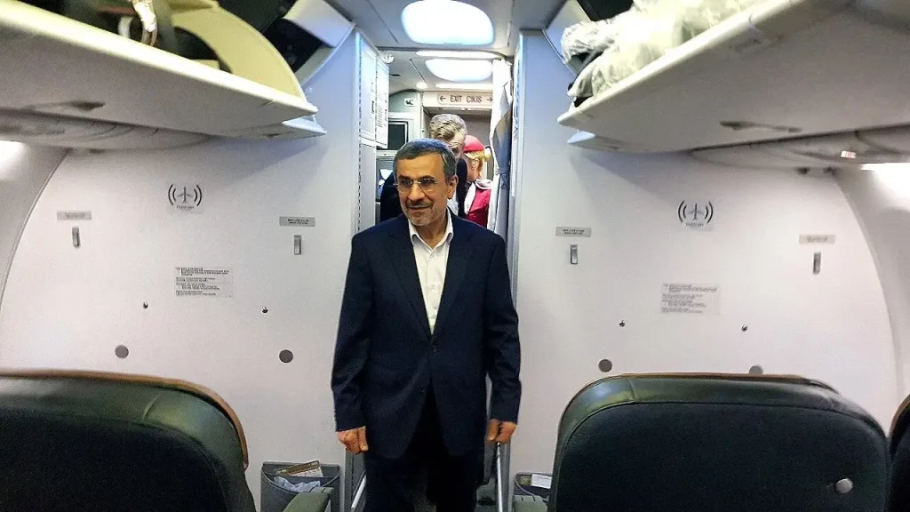 احمدی‌نژاد