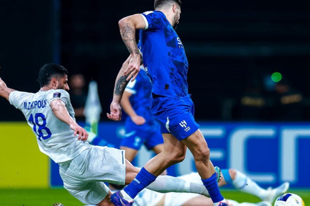 استقلال و الهلال