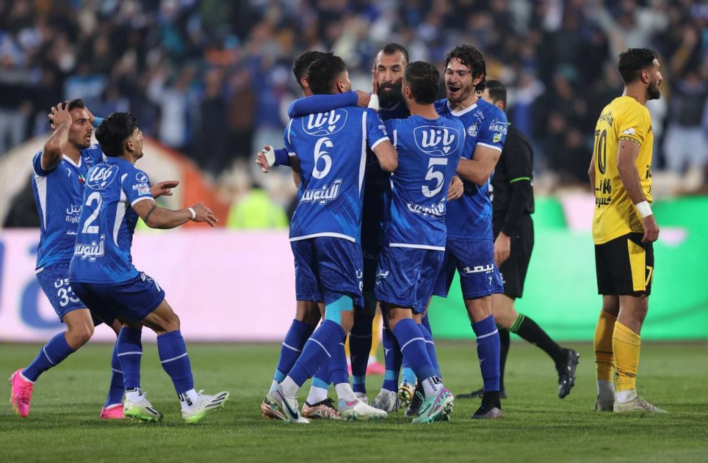 استقلال و سپاهان