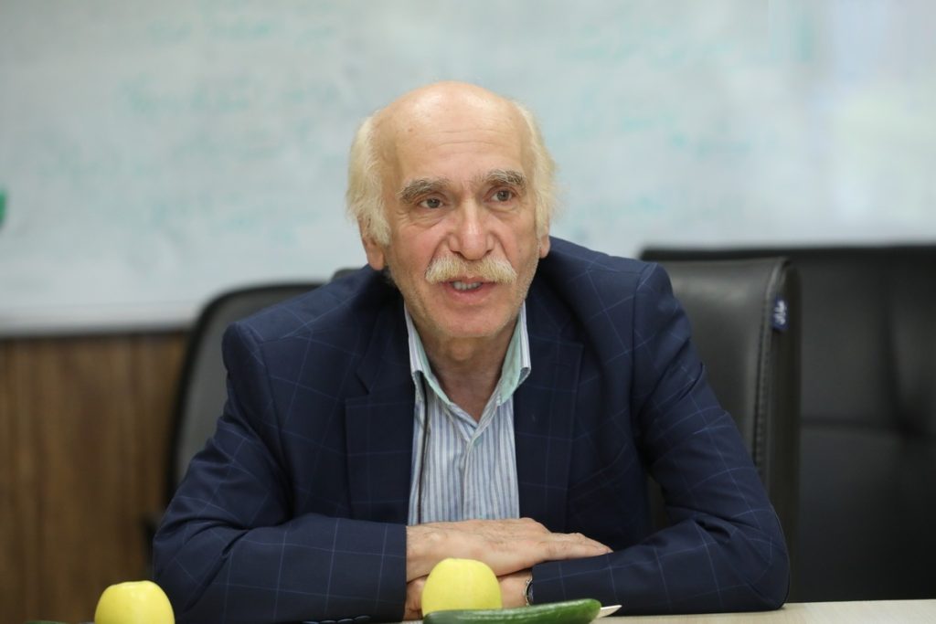 داریوش کاردان