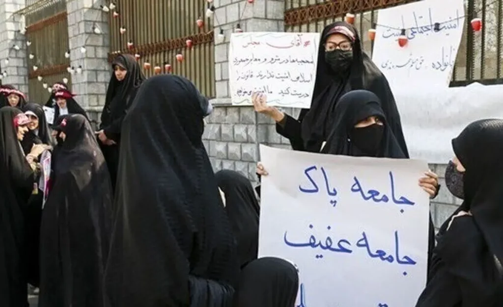 مدافعان حجاب